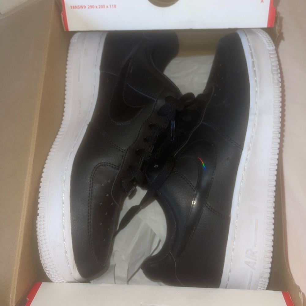 BLACK/WHITE NIKE AIR FORCE